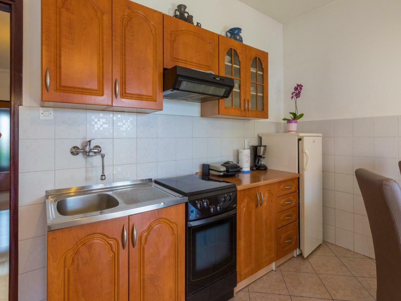 Apartment Nevelina Selce Eksteriør billede