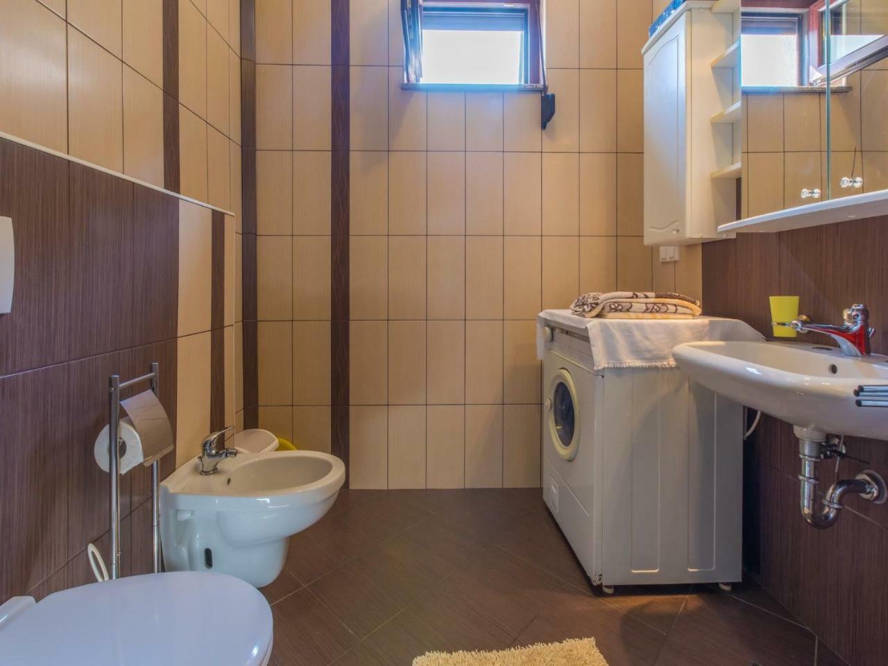Apartment Nevelina Selce Eksteriør billede