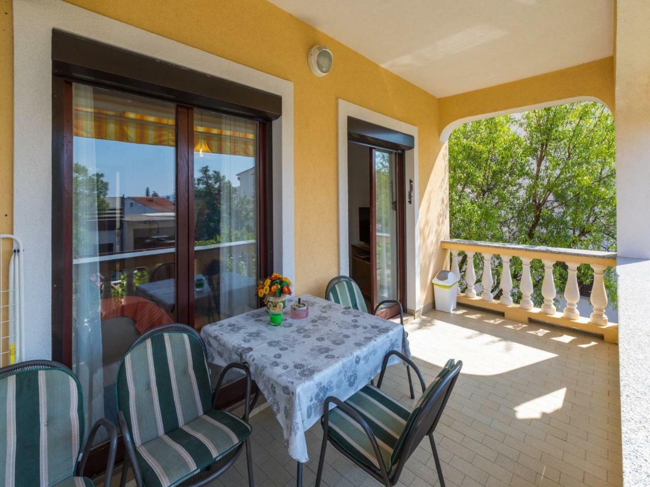 Apartment Nevelina Selce Eksteriør billede