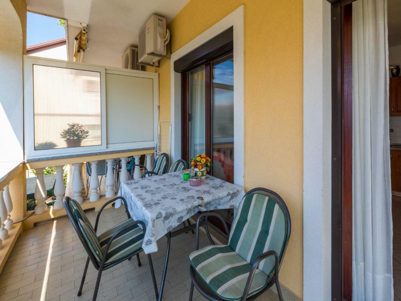 Apartment Nevelina Selce Eksteriør billede
