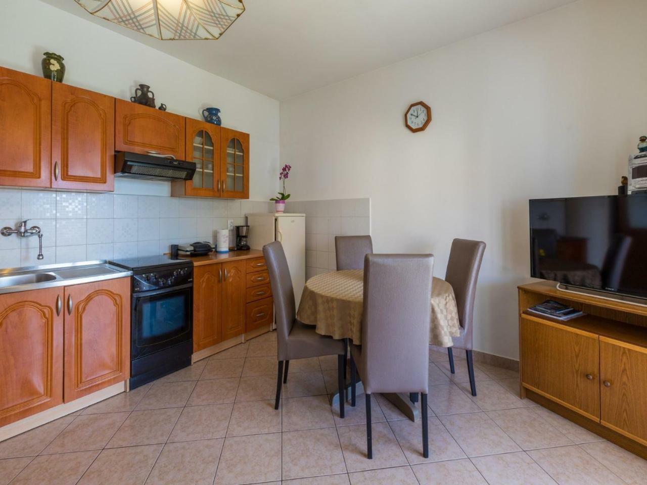 Apartment Nevelina Selce Eksteriør billede